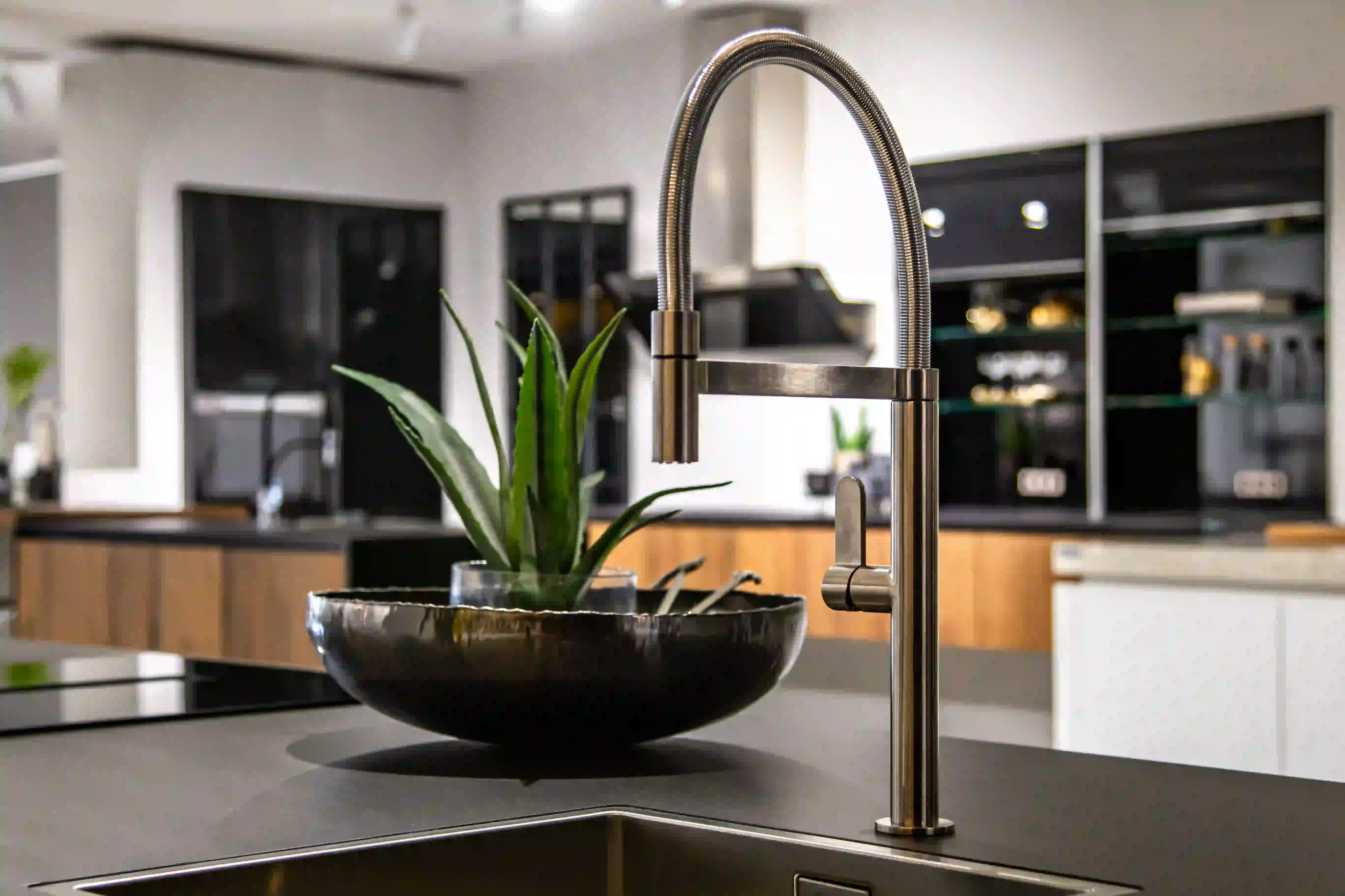 Ultimate Guide to Choosing Kitchen Sink Faucets in Calicut: Styles, Brands, and Prices