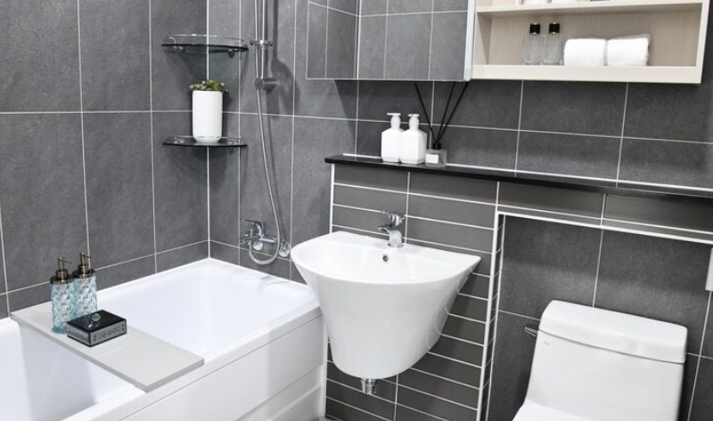 How to Pick Long-Lasting Bathroom Fixtures at a Trusted Sanitary Ware Shop
